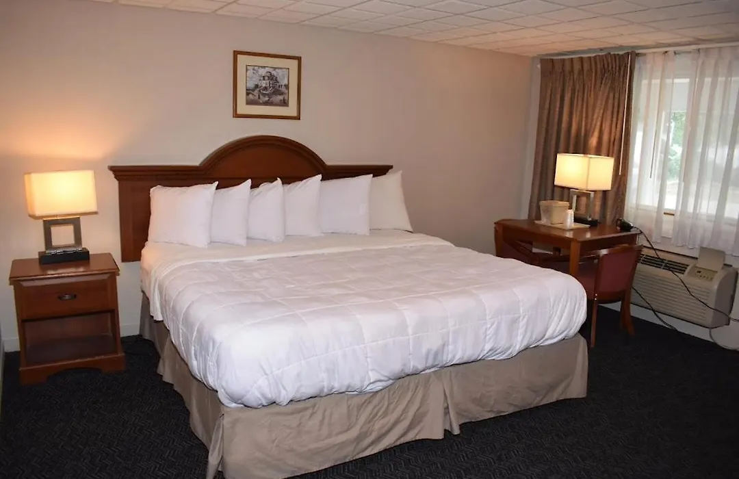 Coachman Inn-1