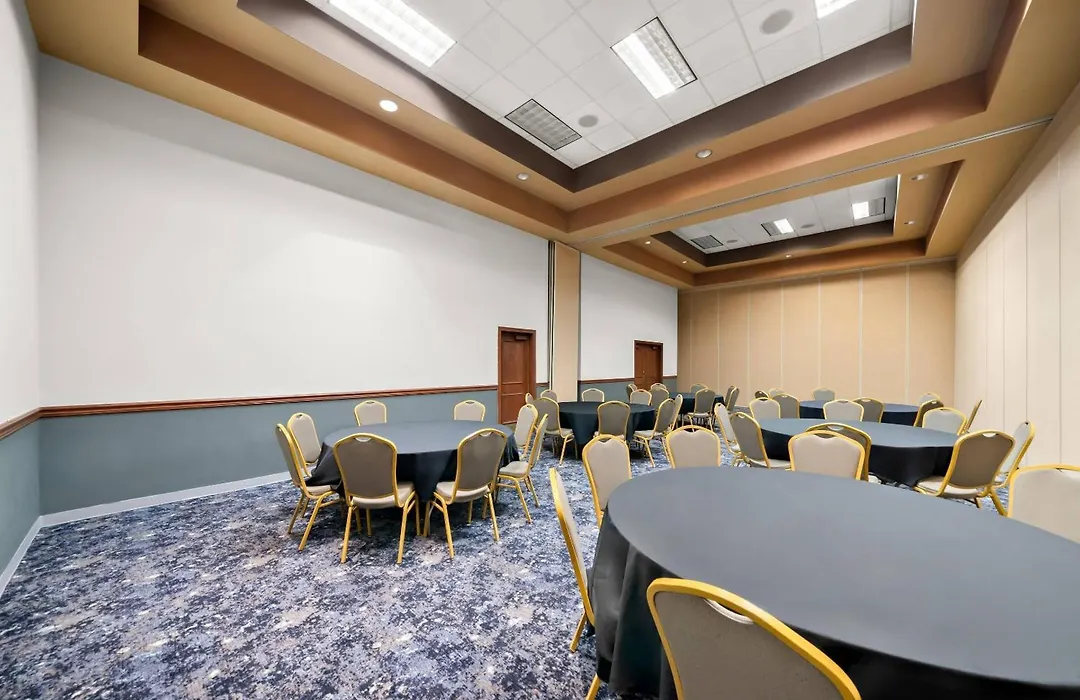 Suburban Studios, Kearney-1