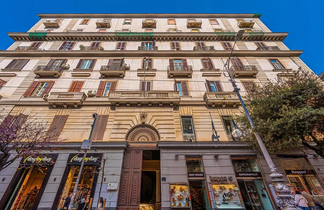 Napoli Suite-1
