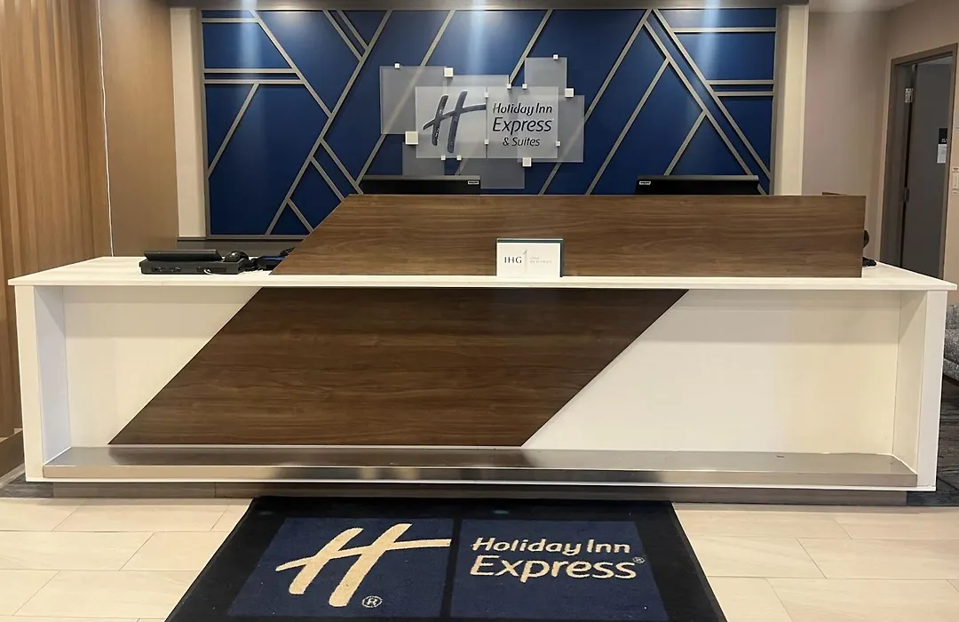 Holiday Inn Express & Suites Huntsville By Ihg-1