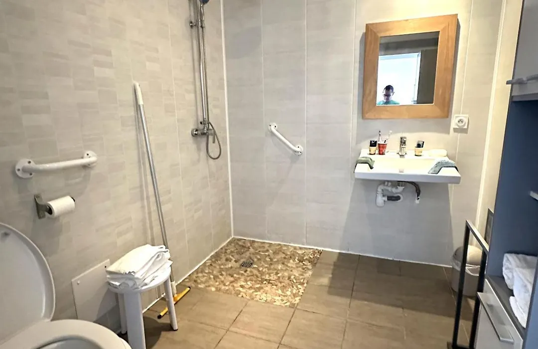 Hotel Les Voyageurs-1