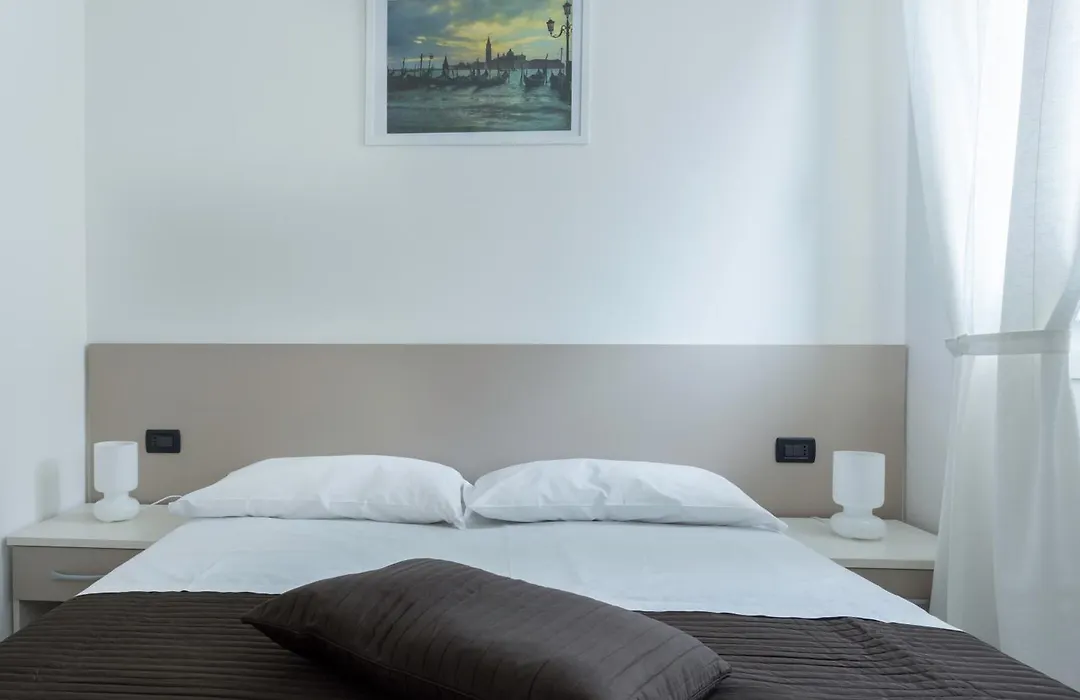 Easy Venice Rooms 1- 2-1