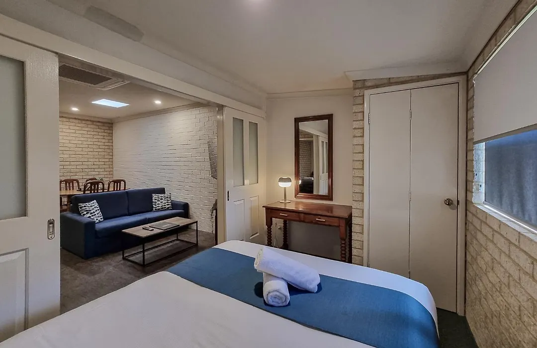 Busselton Villas And Glamping Village-1