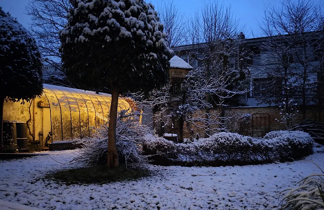Bed & Breakfast Exterlaer-1