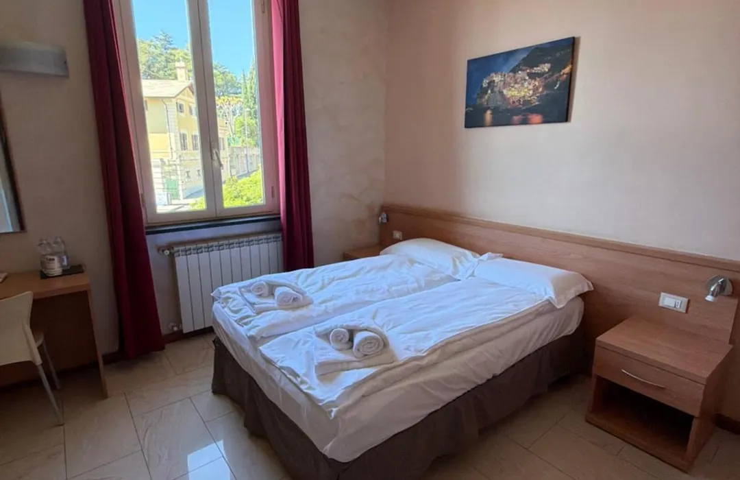 Hotel Villa Flora-1