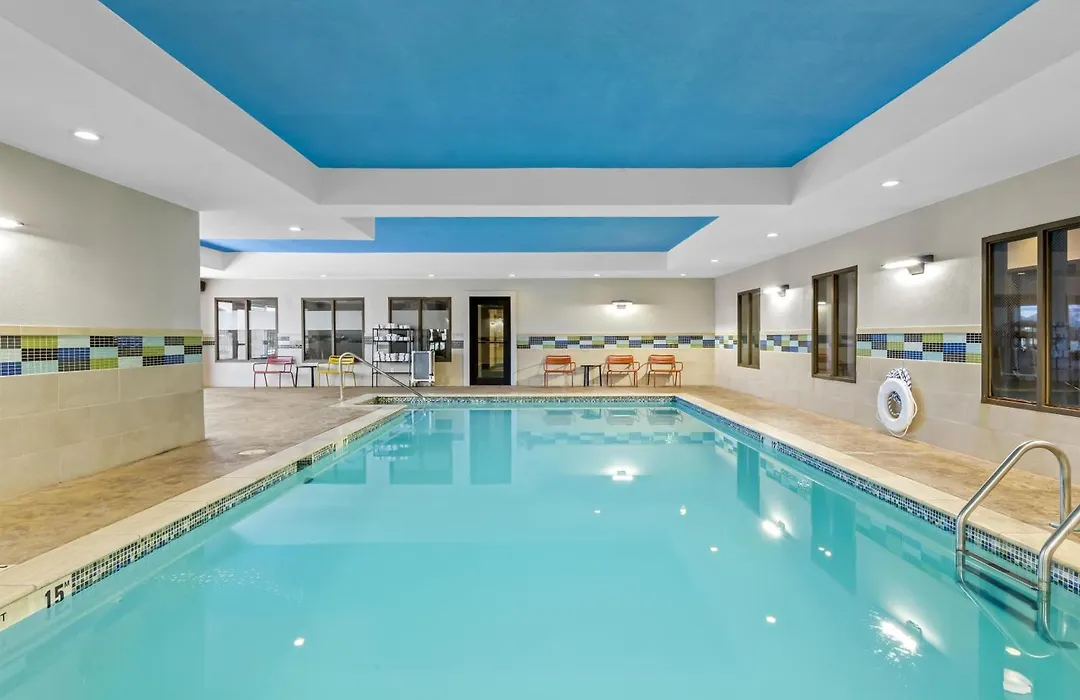 Hampton Inn & Suites Claremore-1