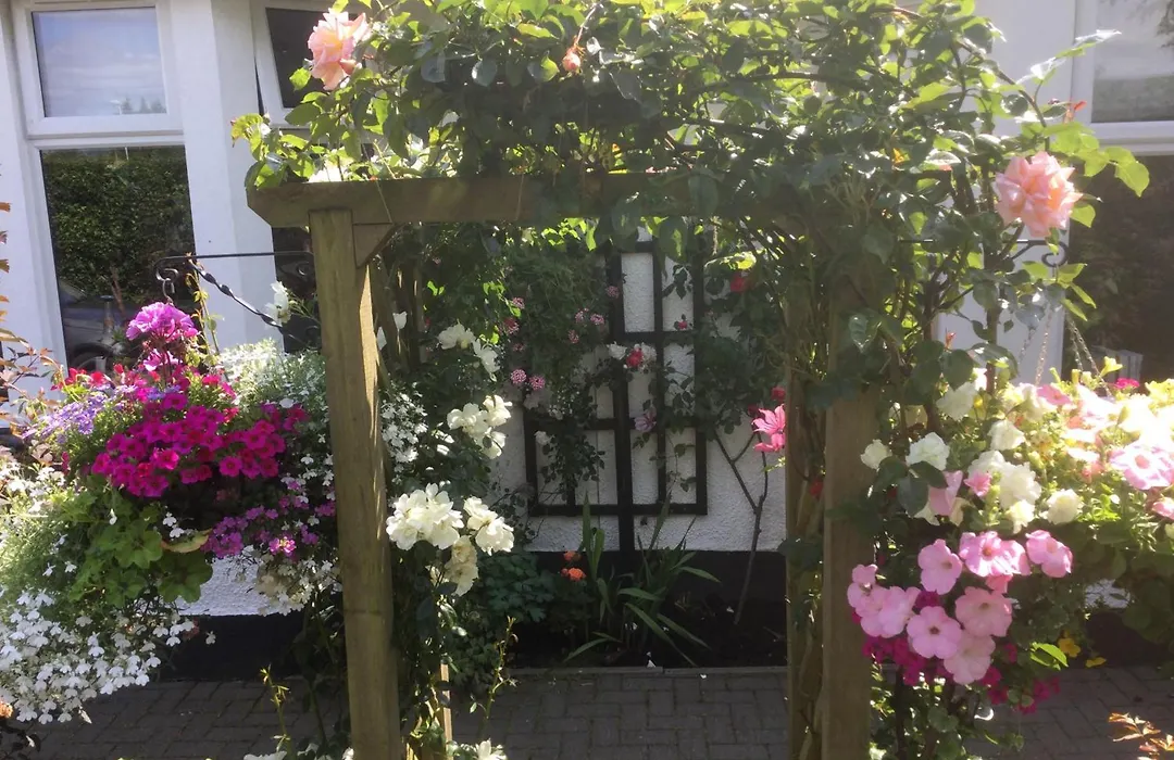 Angel Cottage-1