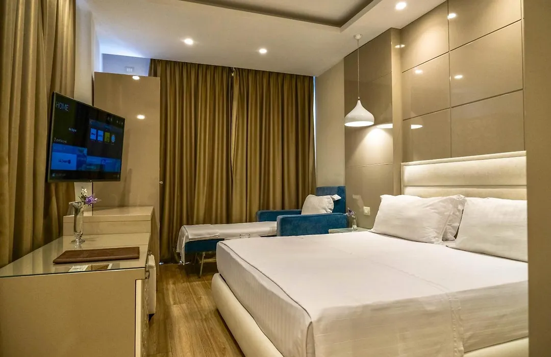 Hotel Luxury-1