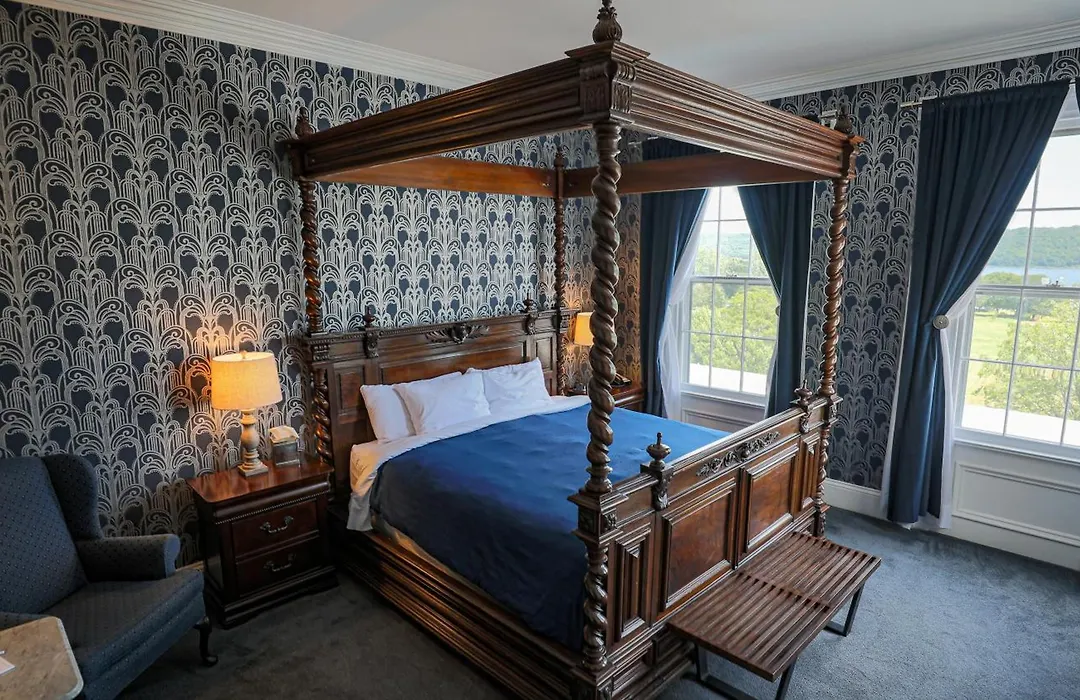 Inn At Taughannock Falls-1