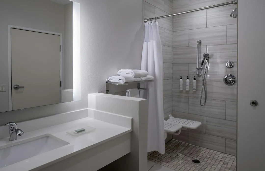Fairfield Inn & Suites By Marriott Cut Off-Galliano-1