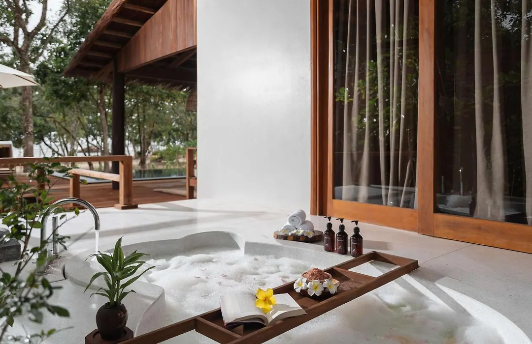 Green Bay Phu Quoc Resort & Spa-1