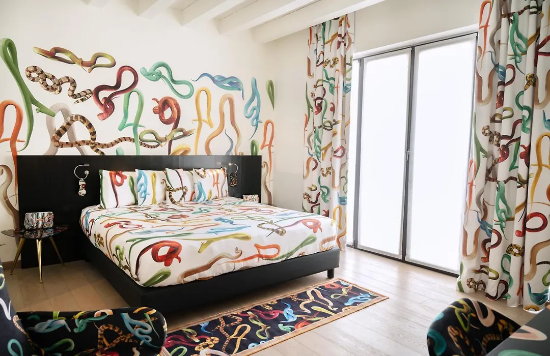 Savona 18 Suites - Member Of Preferred Hotels & Resorts-1