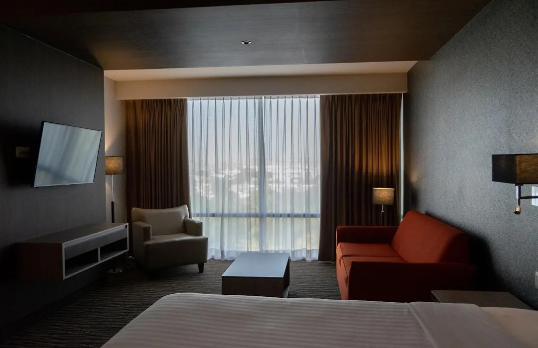 Hilton Garden Inn Leon Poliforum-1