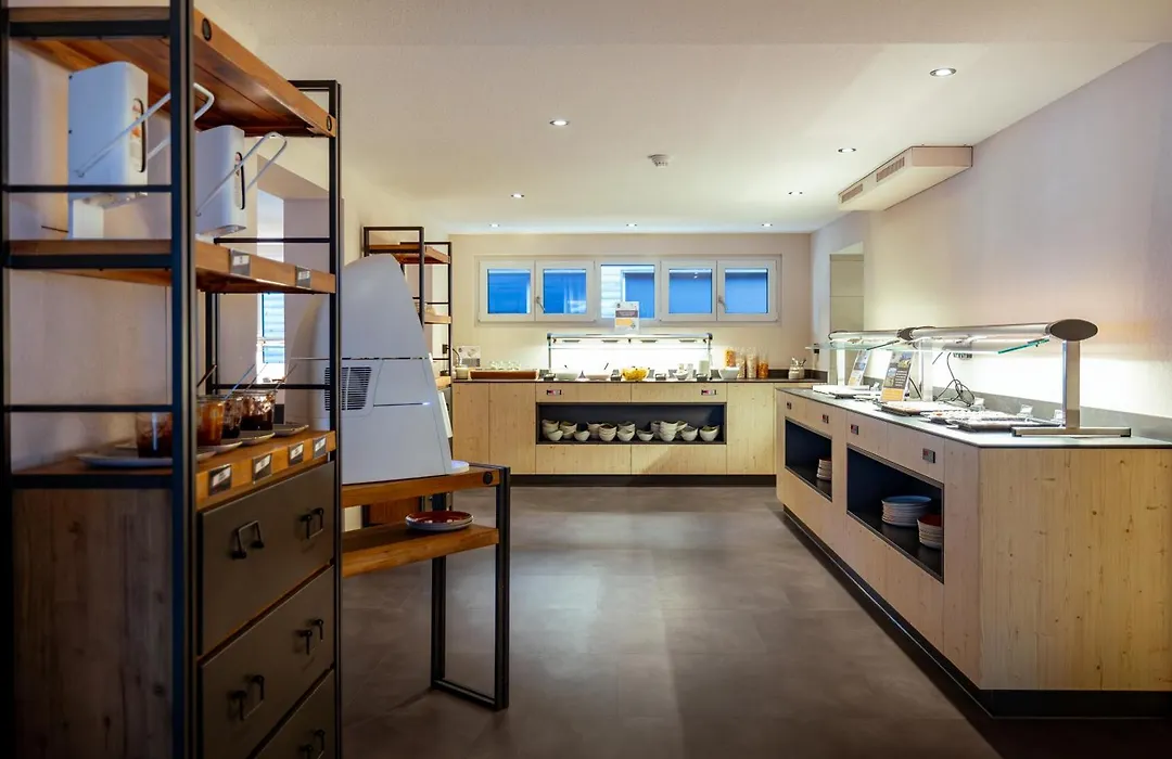 Eiger Lodge Chic-1
