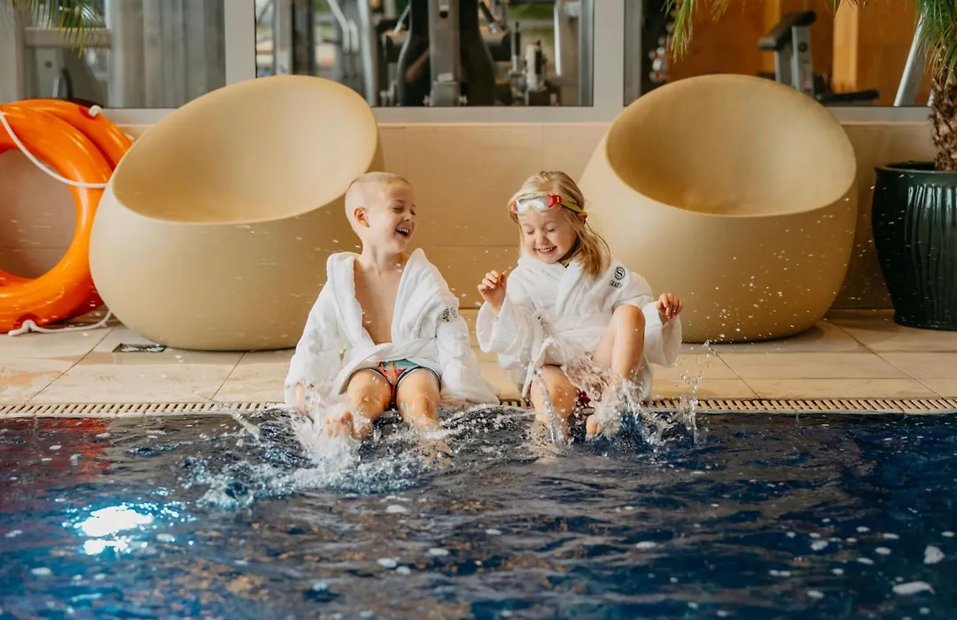 Sheraton Poznan Hotel-1