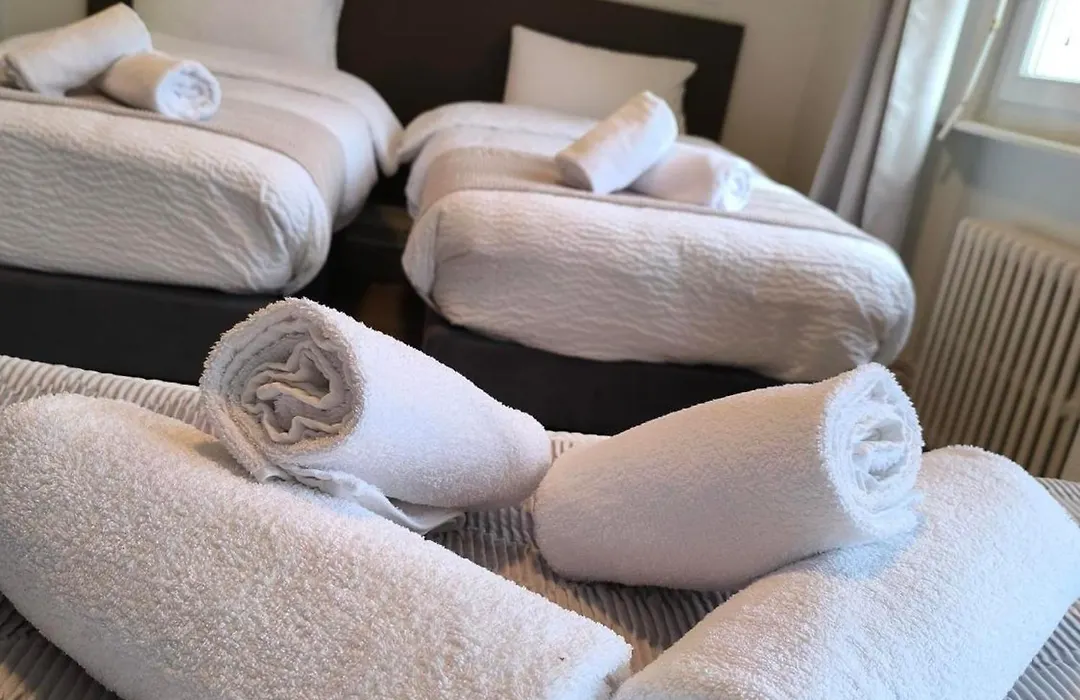 Cit' Hotel Agena-1