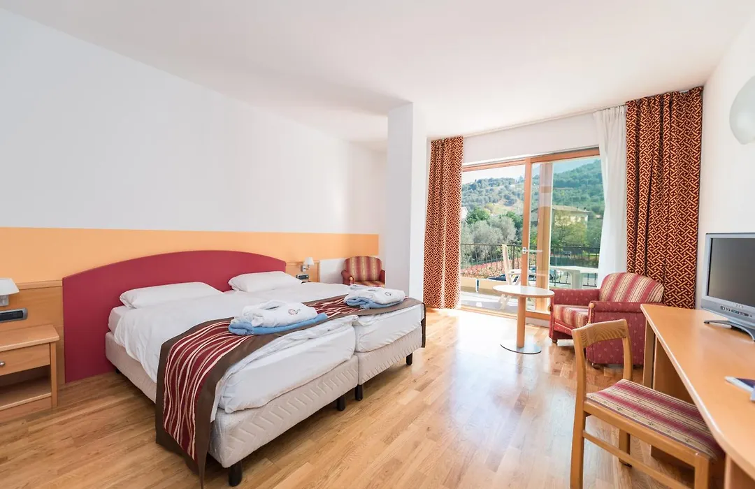 Hotel Baia Verde-1