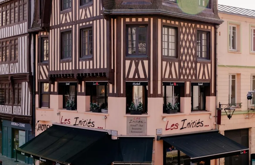 Les Initiés-1