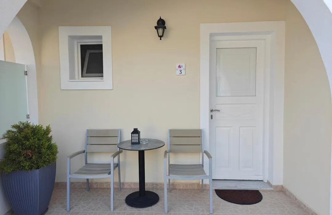 Kiklamino Sunset Suites-1
