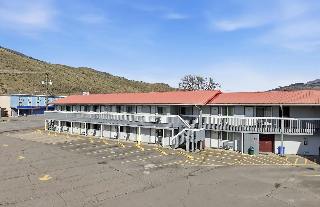 Canada'S Best Value Desert Inn & Suites-1