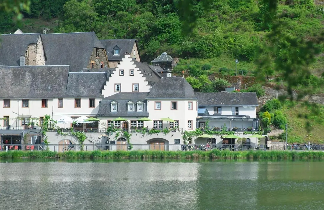 Hotel Haus Burg Metternich-1