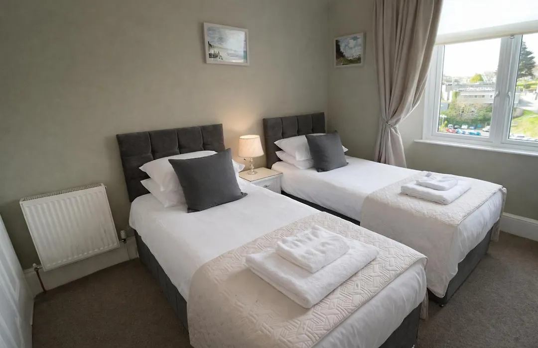Ferndale Lodge-1
