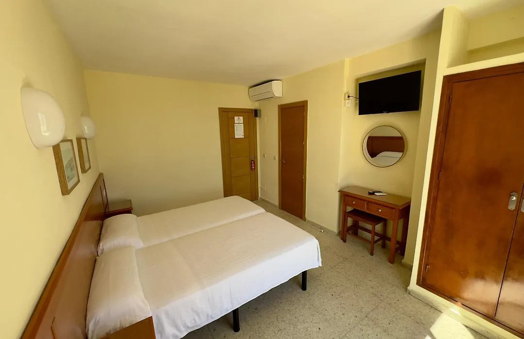 Hotel Cabello-1
