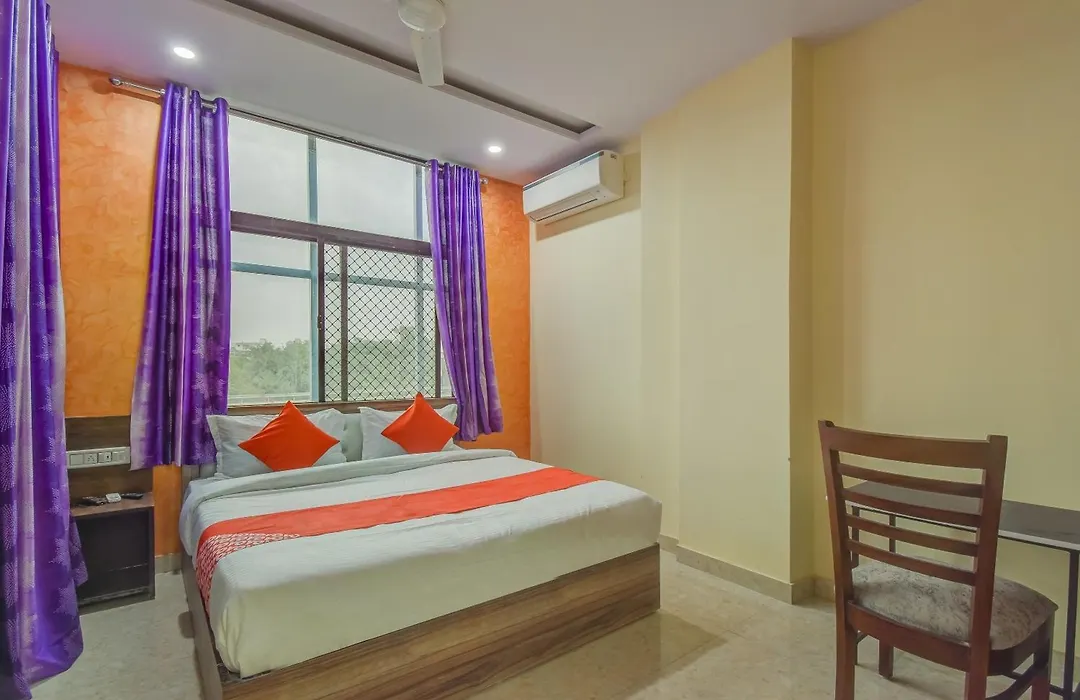 Hotel O Royal Blue-1