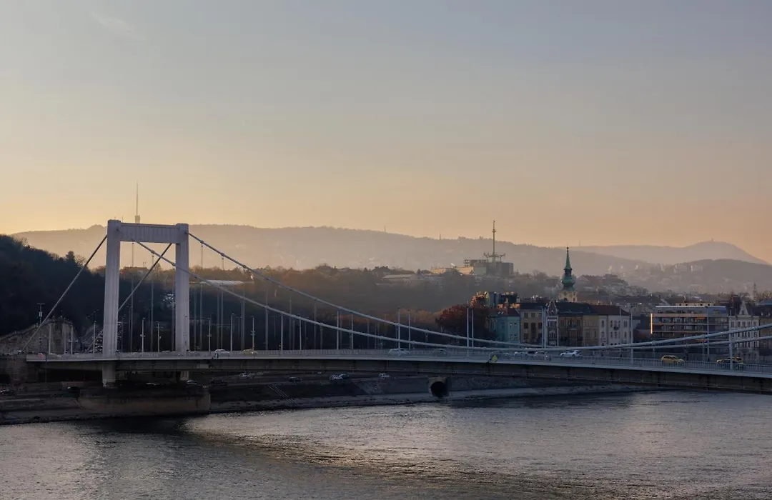 Hotel Vision Budapest By Continental Group-1
