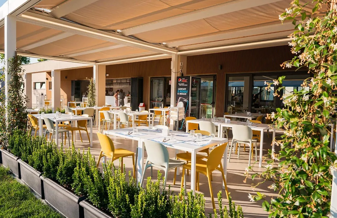 Club Del Sole Rimini Family Resort-1