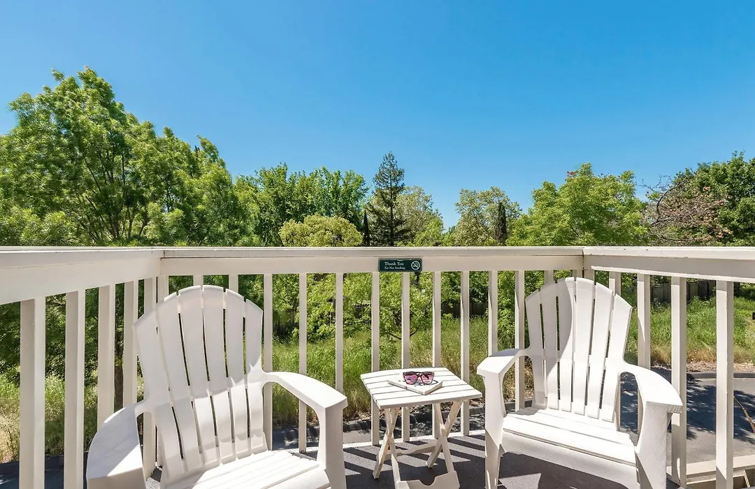 Upvalley Inn & Hot Springs, An Ascend Collection Hotel-1