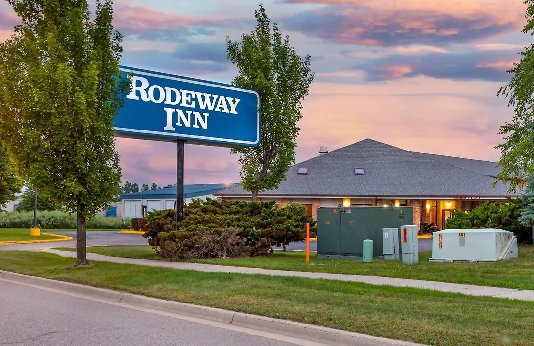 Rodeway Inn Coopersville-1