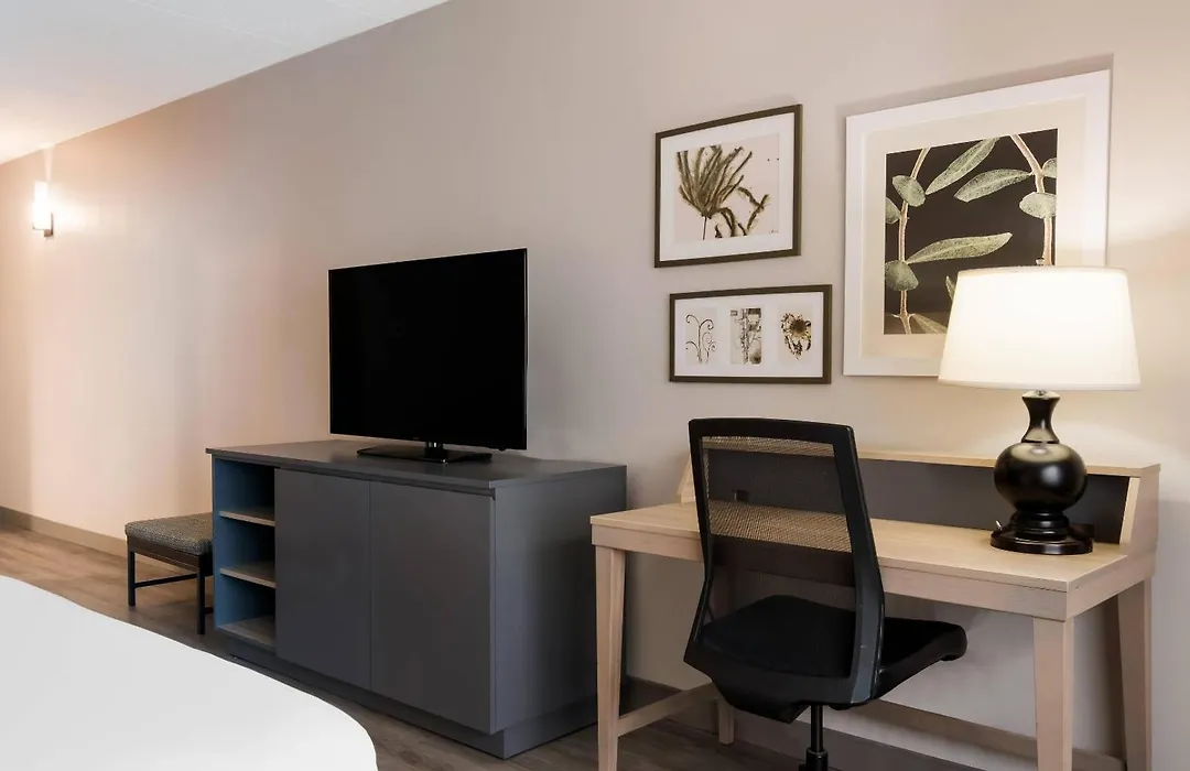 Country Inn & Suites By Radisson, Harrisburg Northeast - Hershey-1