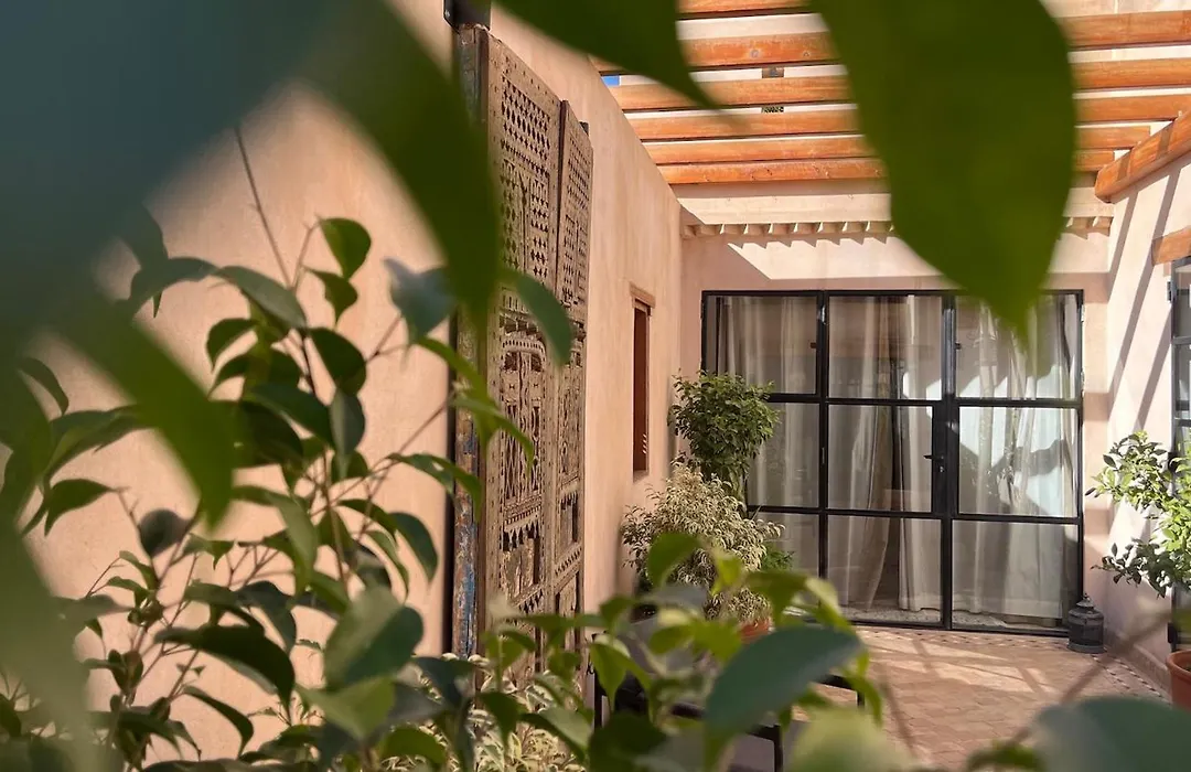Karawan Riad-1