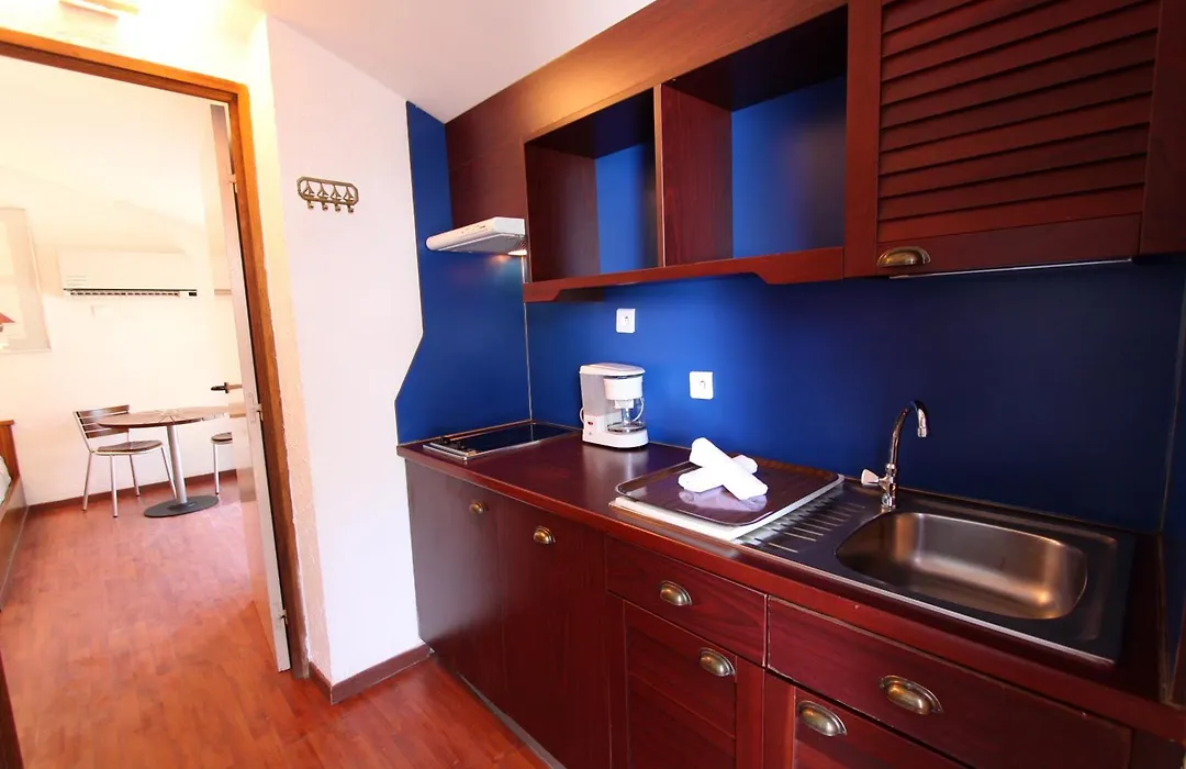 Residence Moby Dick - Location Meublee-1
