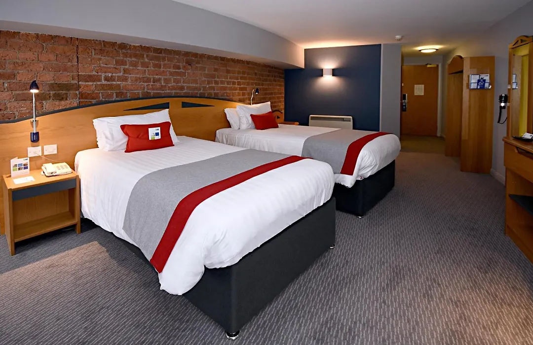 Holiday Inn Express Liverpool-Albert Dock By Ihg-1