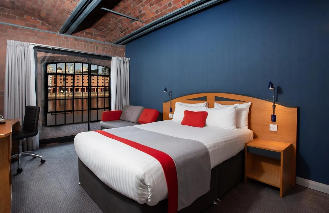 Holiday Inn Express Liverpool-Albert Dock By Ihg-1