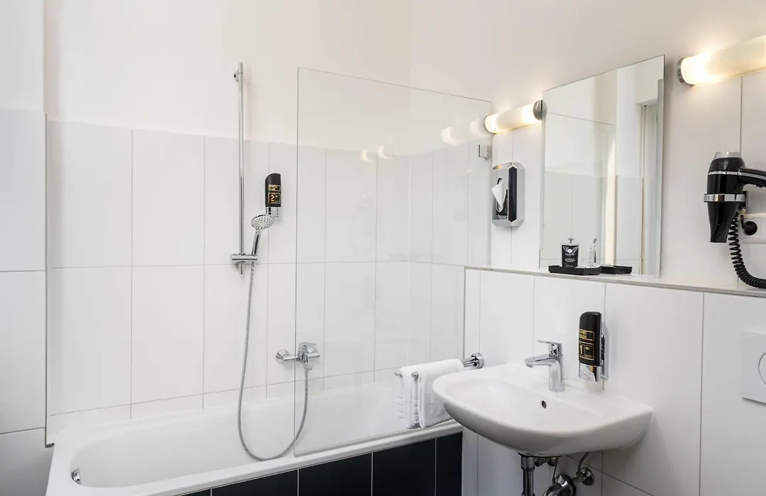 Arthotel Ana Eden Karlsruhe, Trademark Collection By Wyndham-1