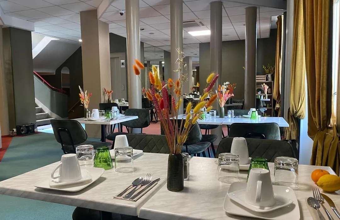 Cit'Hotel L'Escurial - Centre Gare-1