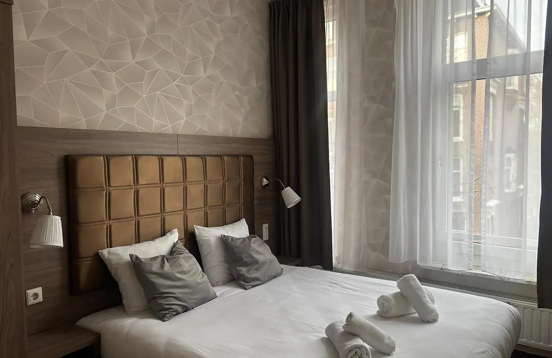 Aadam Wilhelmina Hotel-1