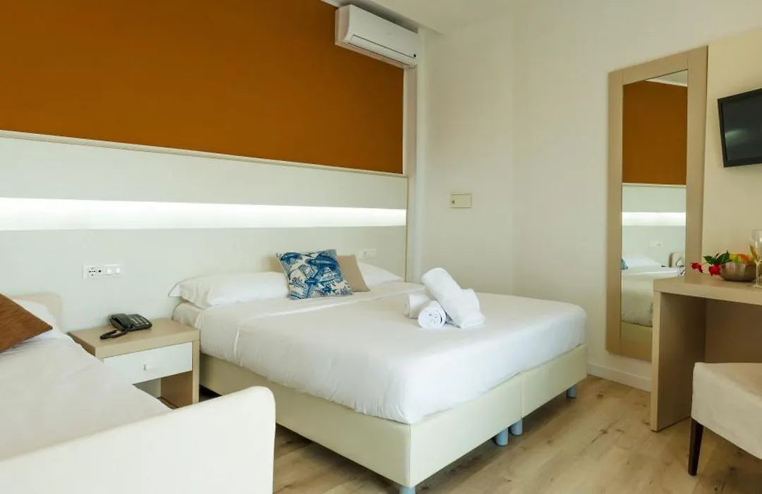 Hotel Canarie-1