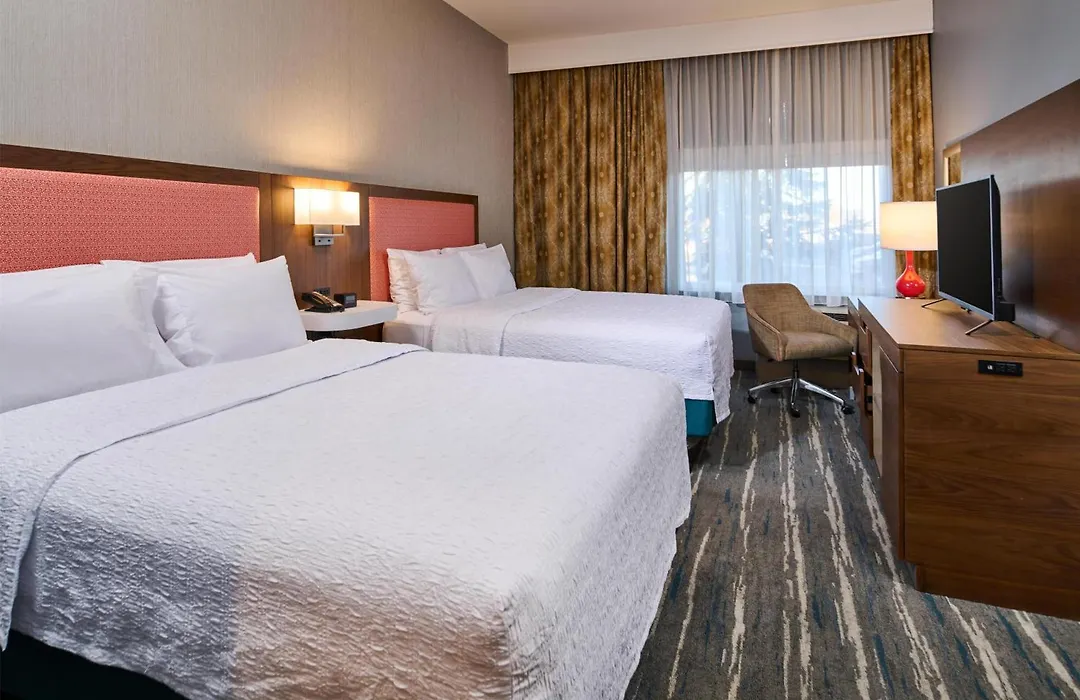 Hampton Inn Anchorage-1