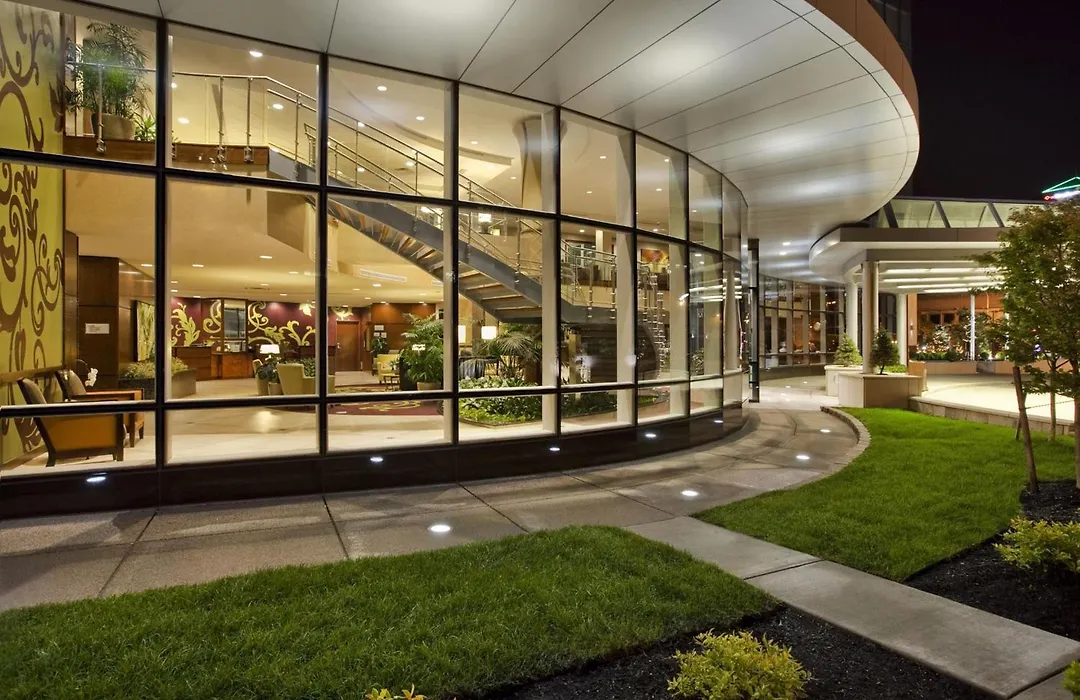 Embassy Suites Buffalo-1