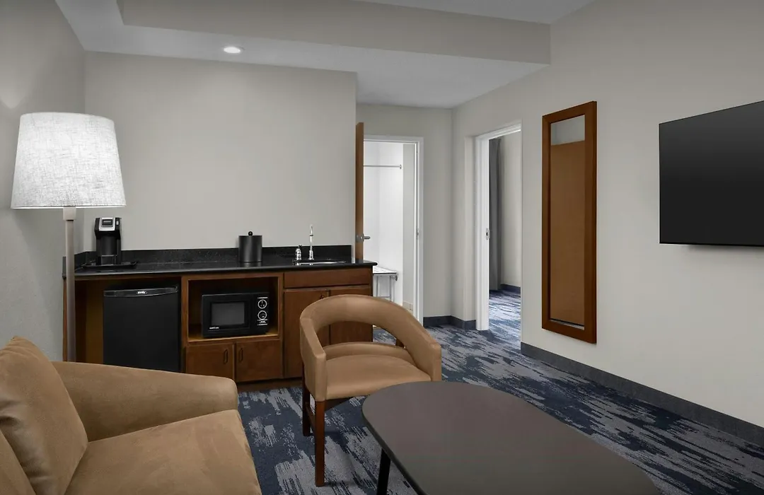 Fairfield By Marriott Inn And Suites Winston-Salem Hanes Mall-1
