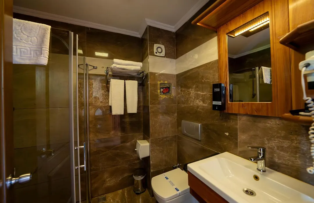 Hotel Azmakhan-1