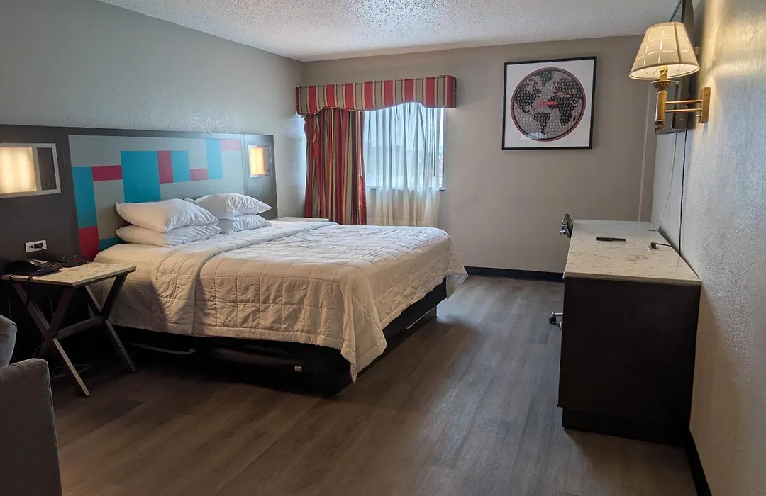 Ramada By Wyndham East Orange-1