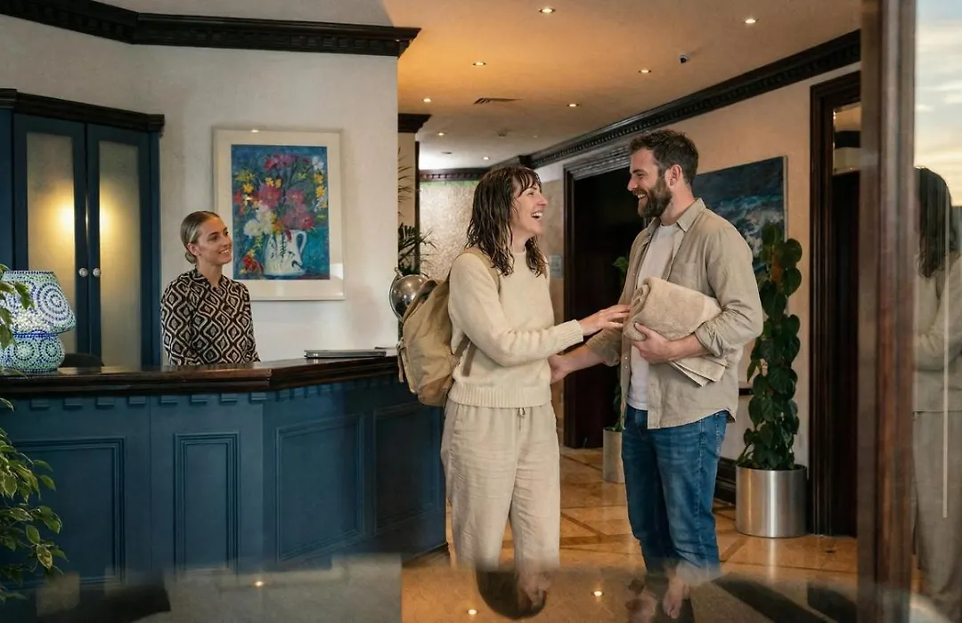 Schull Harbour Hotel & Leisure Centre-1