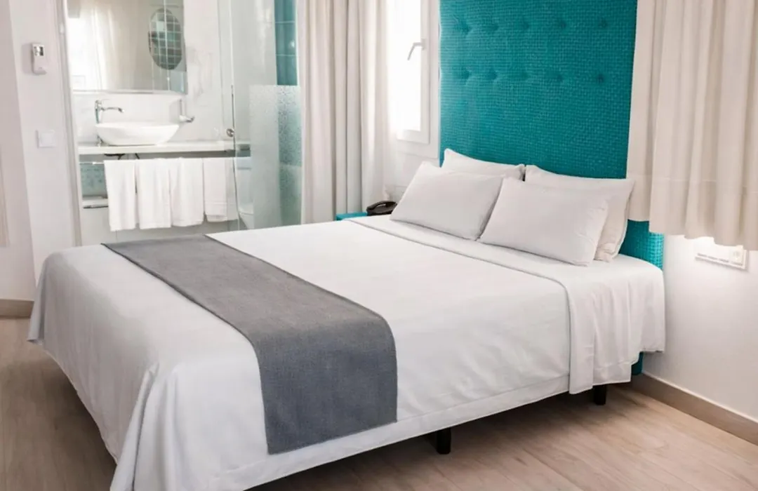 Hotel Clopy Rocamar-1