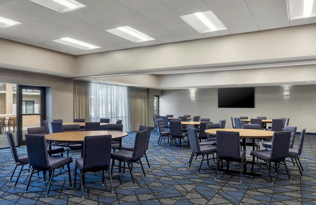Courtyard By Marriott Boston Norwood/Canton-1