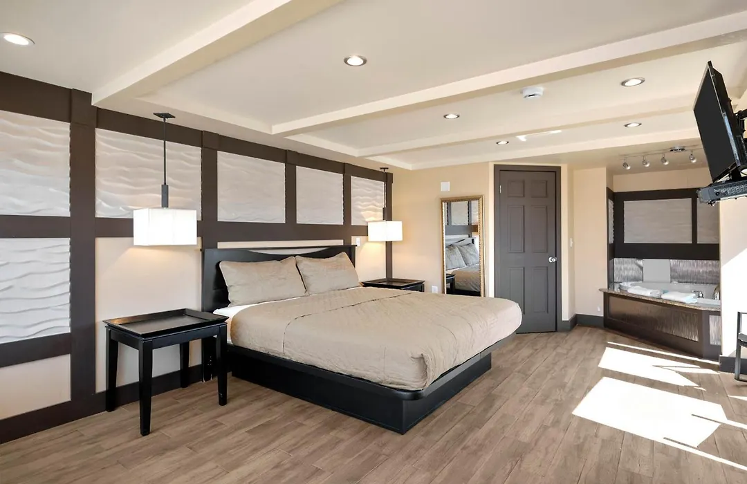 Aztec Ocean Resort-1